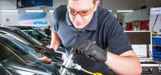 Beispielarbeit von Bauer GmbH Autoglas-Service - veröffentlicht auf Glaserei.org