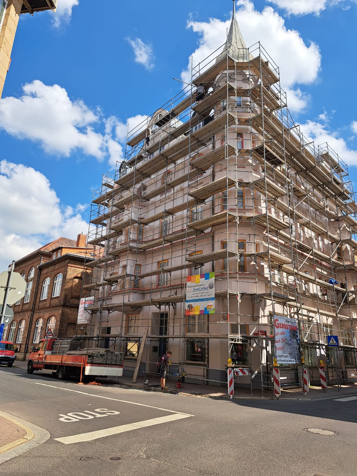 Beispielarbeit von Harnisch Gerüstbau GmbH & Co. KG - veröffentlicht auf Geruestbau.org