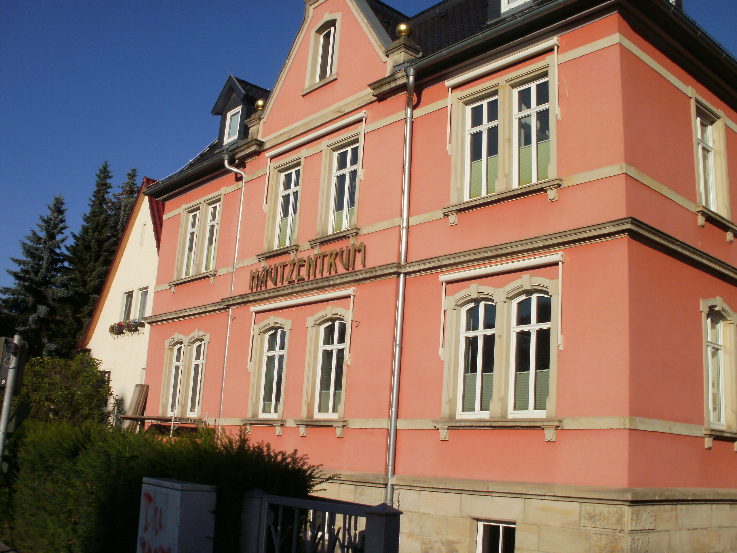 Beispielarbeit von Meisterbetrieb für Rollläden Fenster und Türen Rainer Karraß - veröffentlicht auf Fensterbau.org