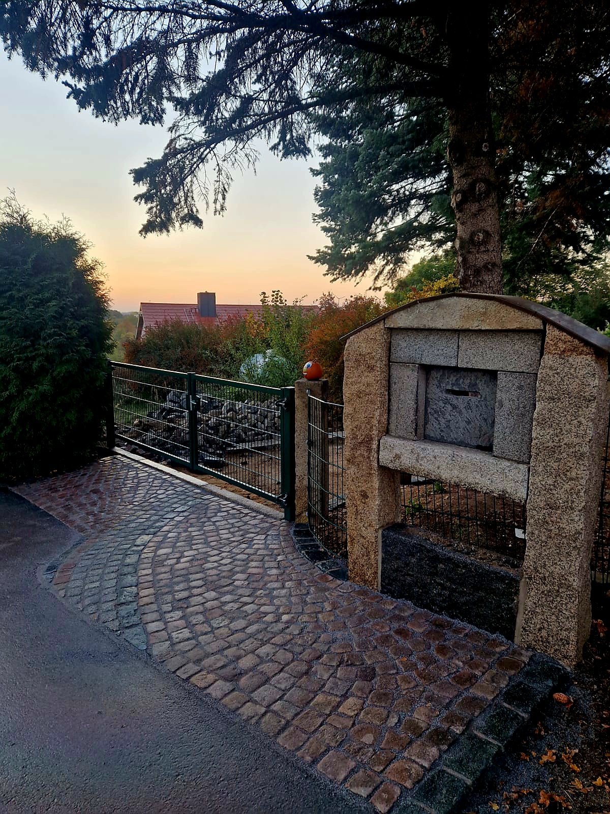 Beispielarbeit von Pöschel´s Kreative Außengestaltung - veröffentlicht auf Gartenbau.org