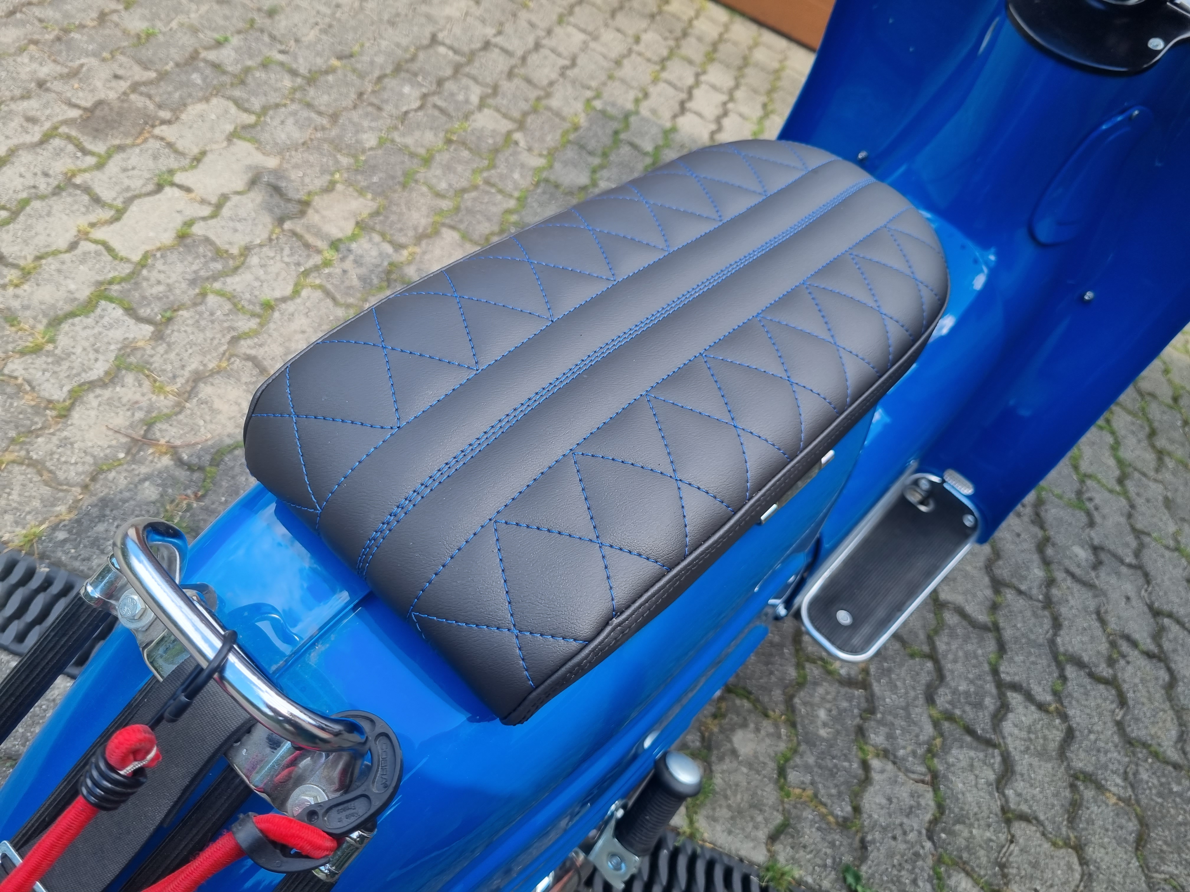 Beispielarbeit von Autosattlerei Hilbig - veröffentlicht auf Auto-Werkstatt.de