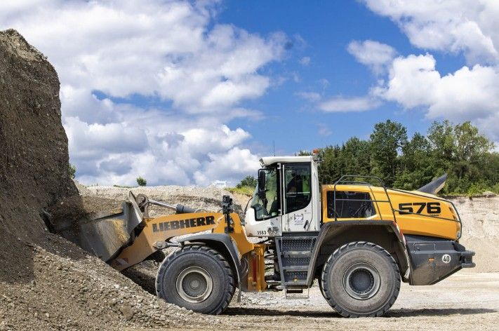 Beispielarbeit von Kies- Asphalt-Transportbeton-Werk Oberland Rolf Strohmaier GmbH - veröffentlicht auf Bauunternehmen.org