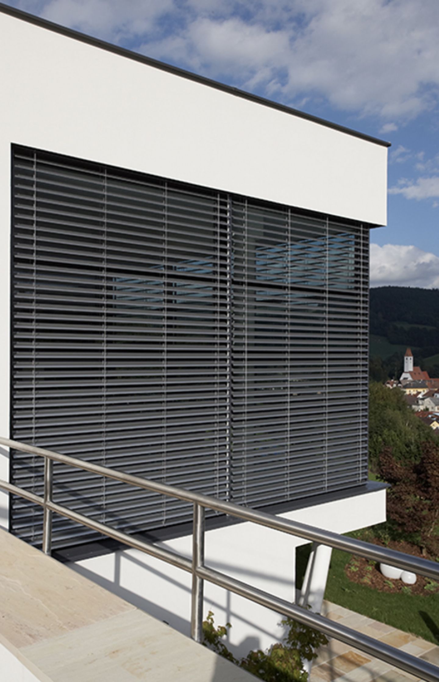Beispielarbeit von Loidl Bernhard Sonnenschutz (Rollläden-Markisen-Insektenschutzsysteme-u.v.m.) - veröffentlicht auf Fensterbau.org