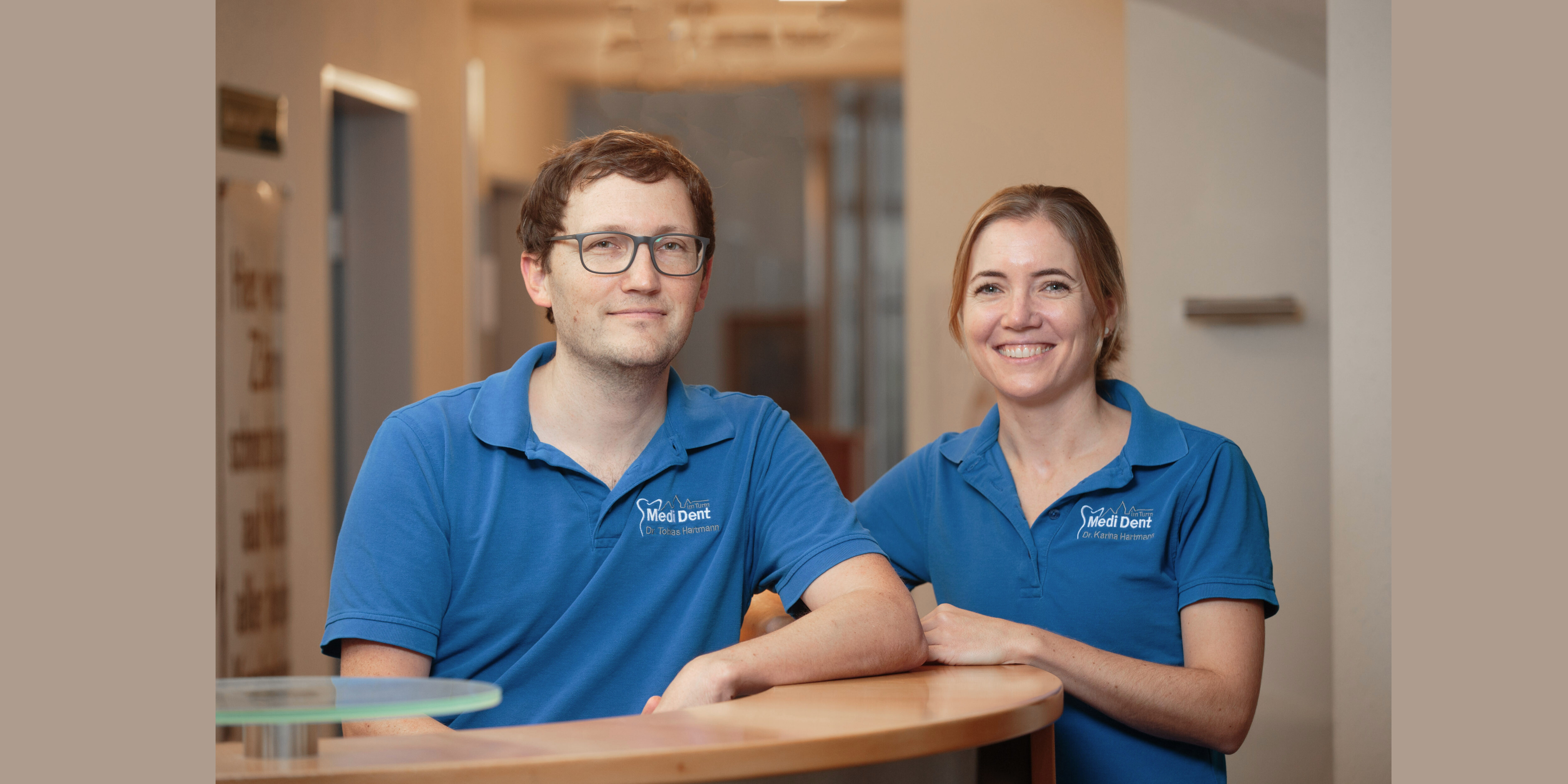 Medi Dent im Turm cover image