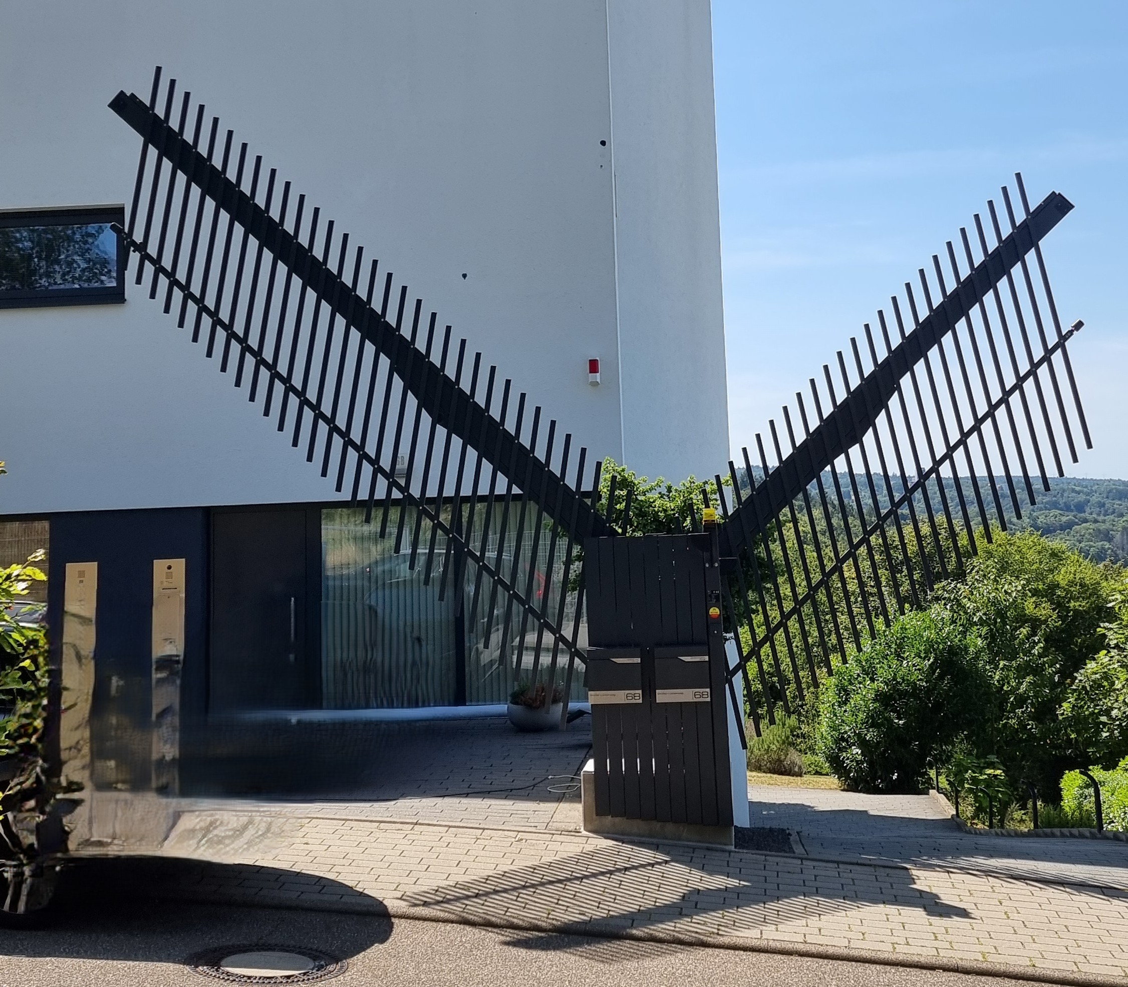 Beispielarbeit von GRÖGER Tore + Lösungen UG - veröffentlicht auf Fensterbau.org