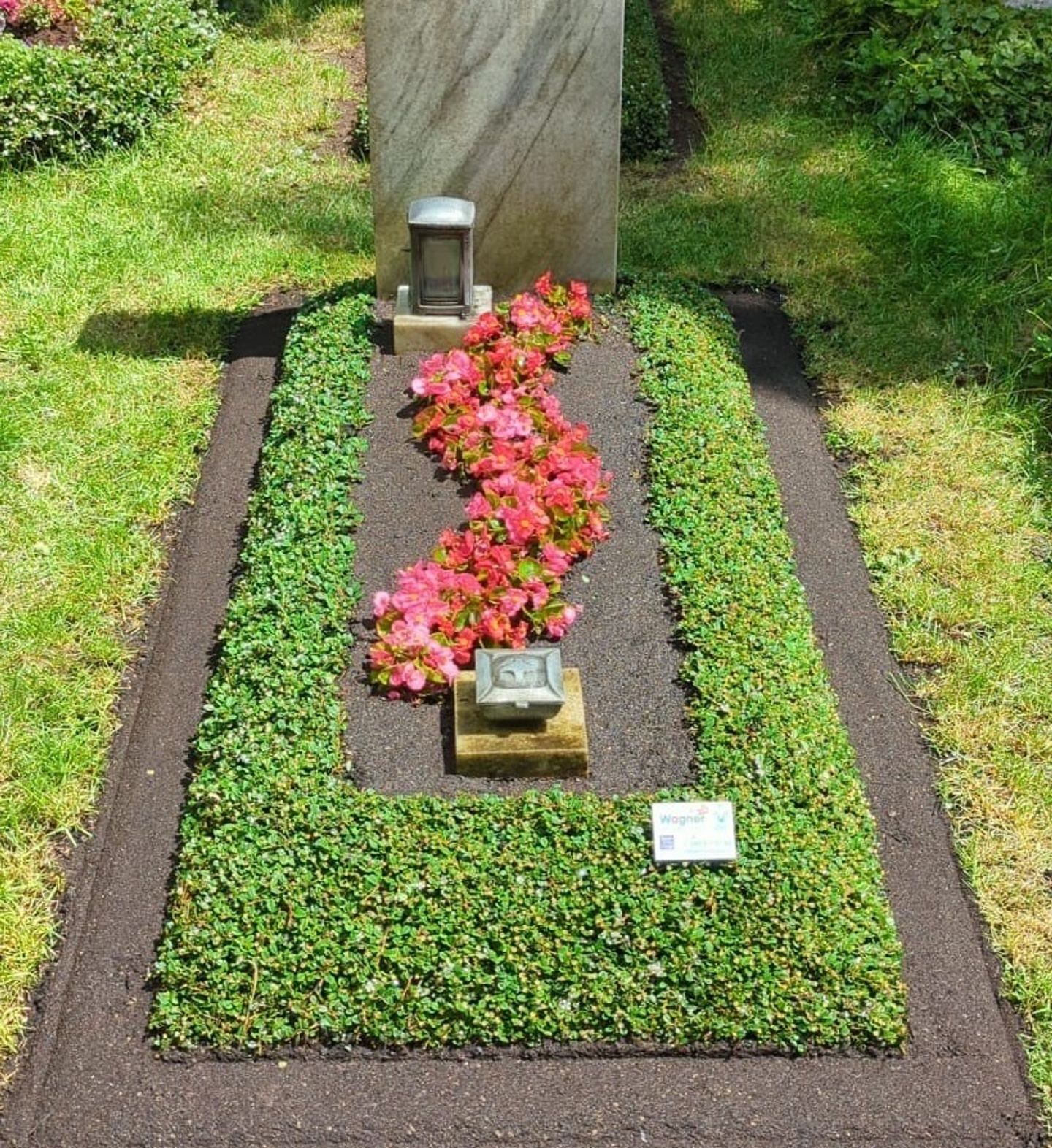 Beispielarbeit von Stefan Wagner GmbH Floristik, Grabpflege und Gestaltung - veröffentlicht auf Gartenbau.org