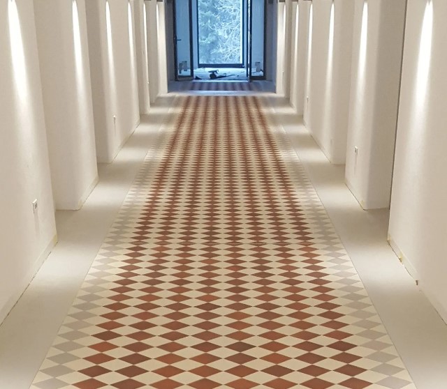 Beispielarbeit von Inau GmbH - Innenausbau Triebes - veröffentlicht auf Fliesenleger.net