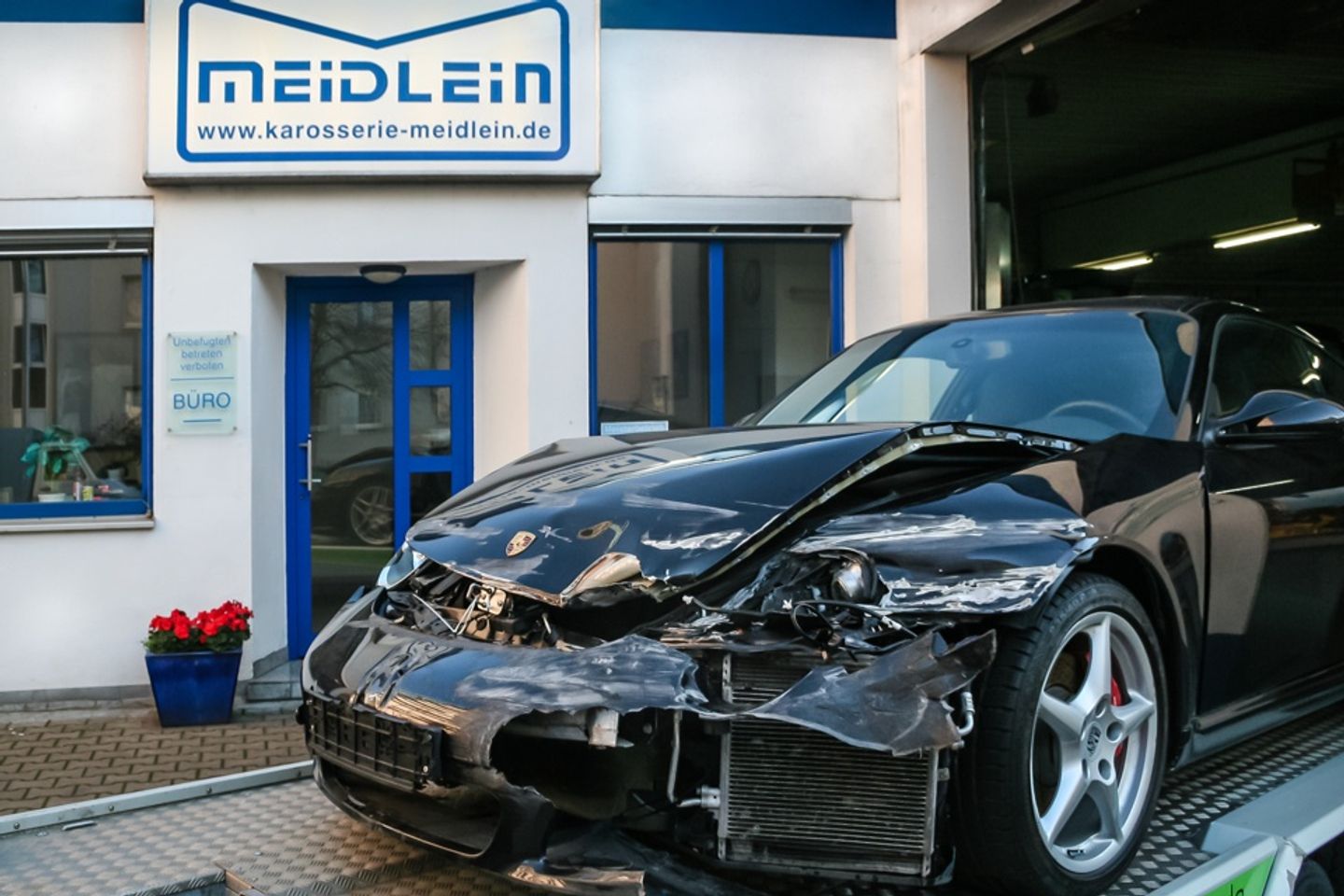 Beispielarbeit von Meidlein Karosseriebau - veröffentlicht auf Auto-Werkstatt.de