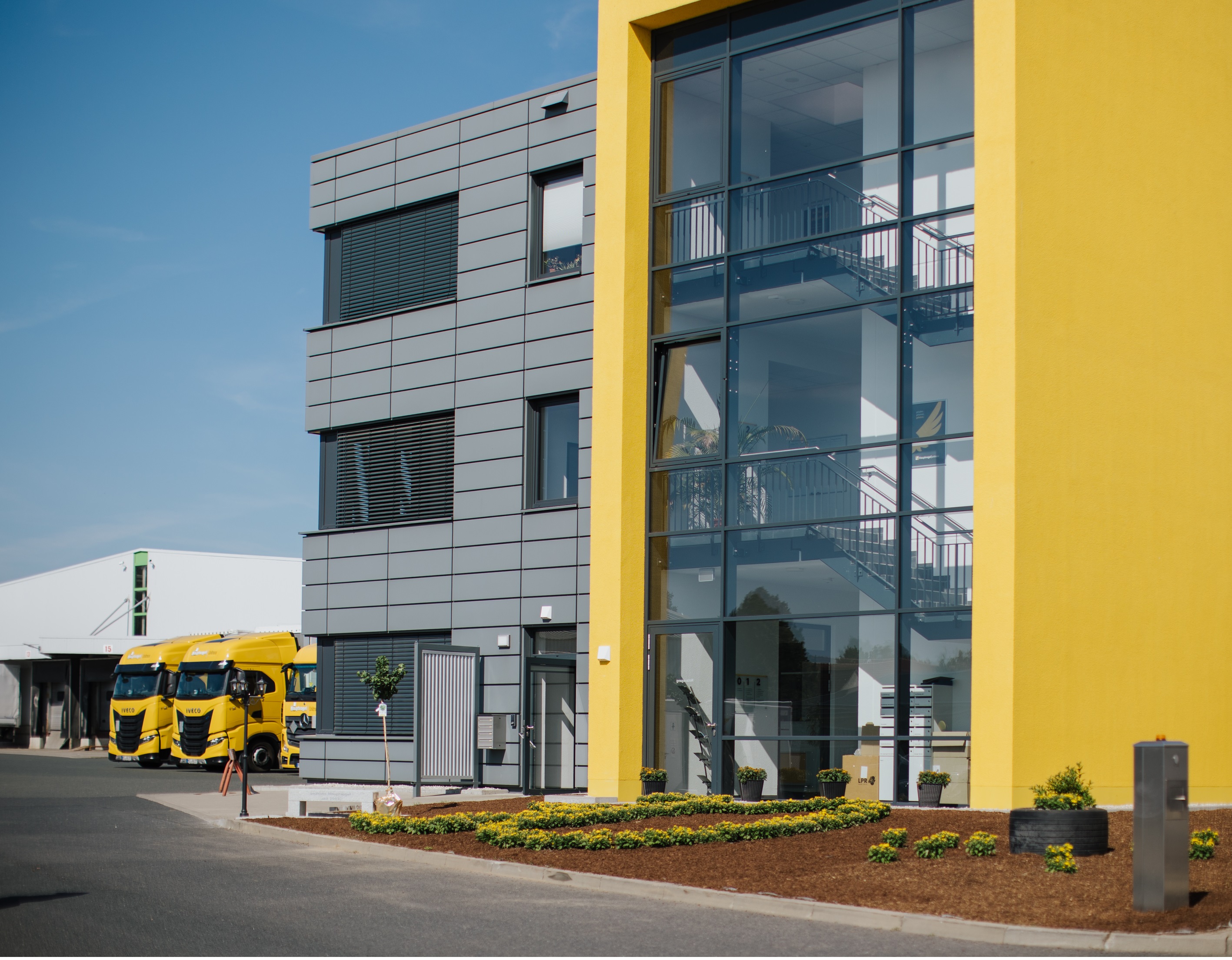unitrans Hauptvogel GmbH cover image