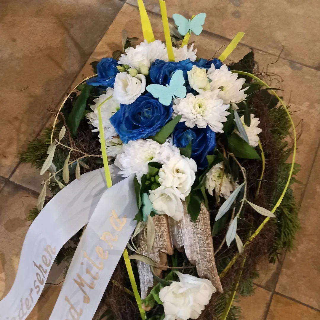 Beispielarbeit von Kuchlbauer Birgit Blumenladen am Waldfriedhof - veröffentlicht auf Gartenbau.org