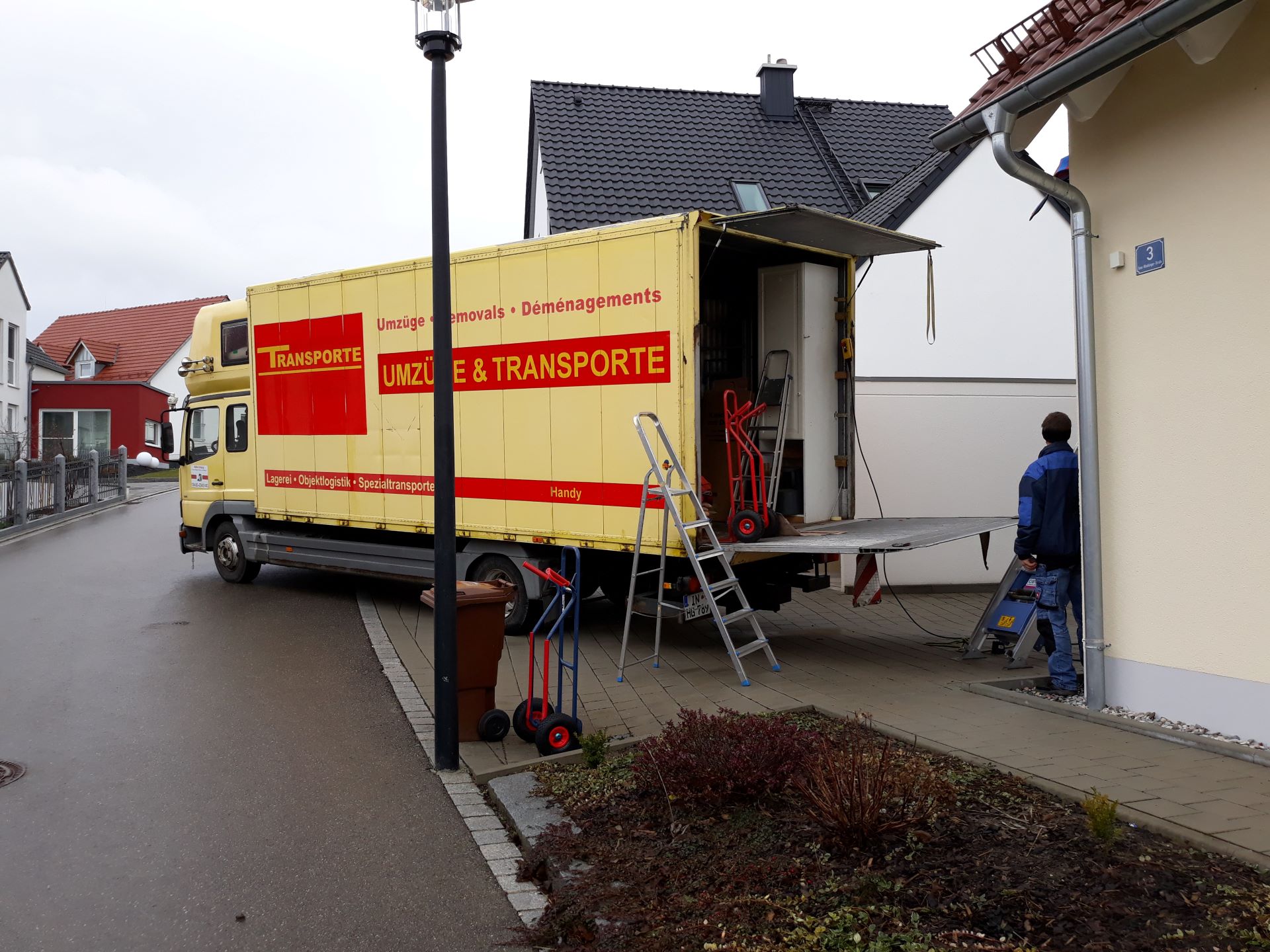Beispielarbeit von Umzüge Alpha Service | Umzugsunternehmen | Entrümpelung - veröffentlicht auf Hausmeisterdienste.net