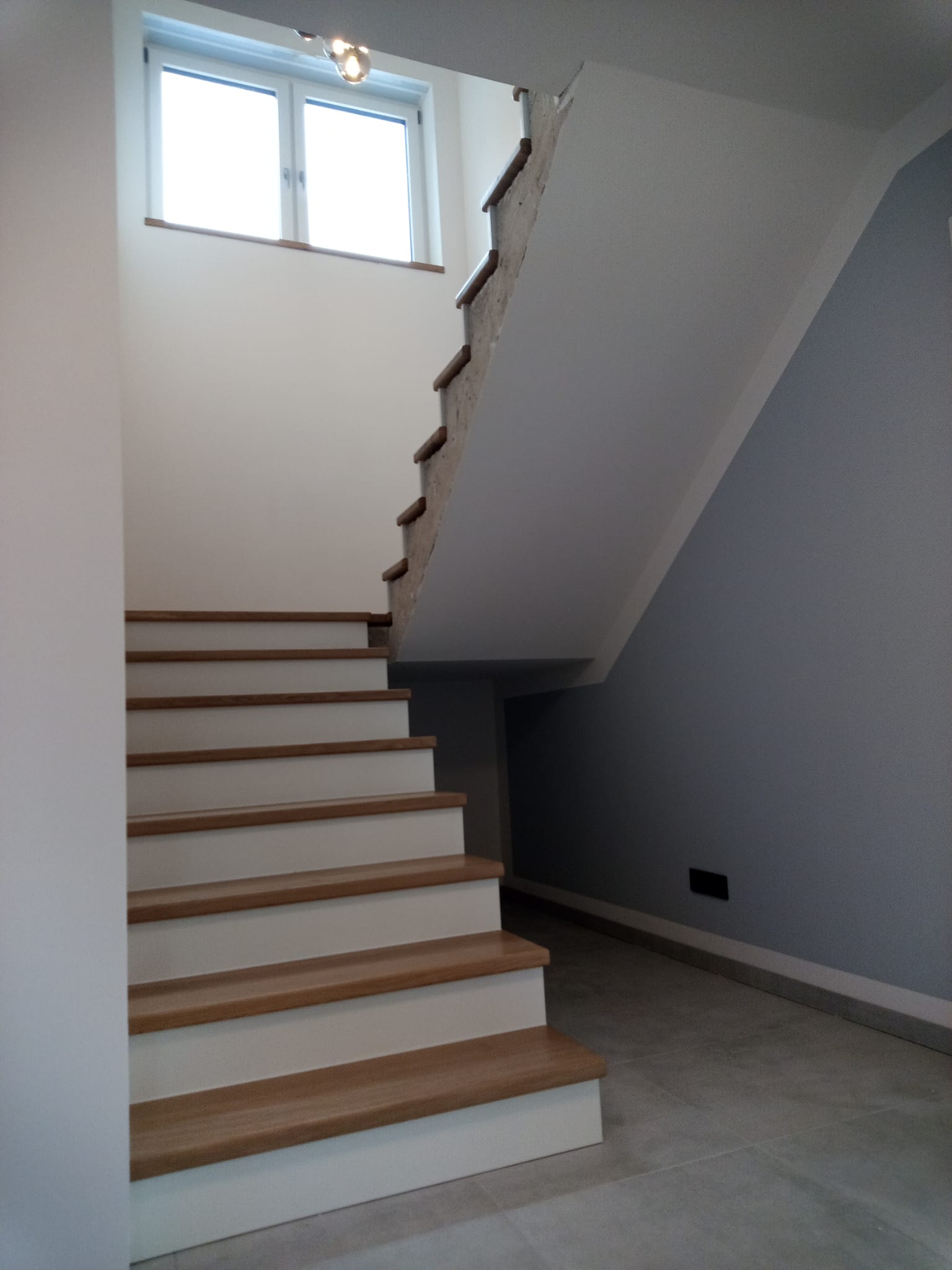 Beispielarbeit von Schreinerei Fichtl GmbH & Co.KG HOLZ.HAND.WERK. - veröffentlicht auf Tischler-Schreiner.org