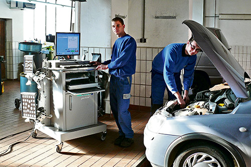 Beispielarbeit von Kfz-Reparaturwerkstatt Scharrer GmbH & Co. KG - veröffentlicht auf Auto-Werkstatt.de