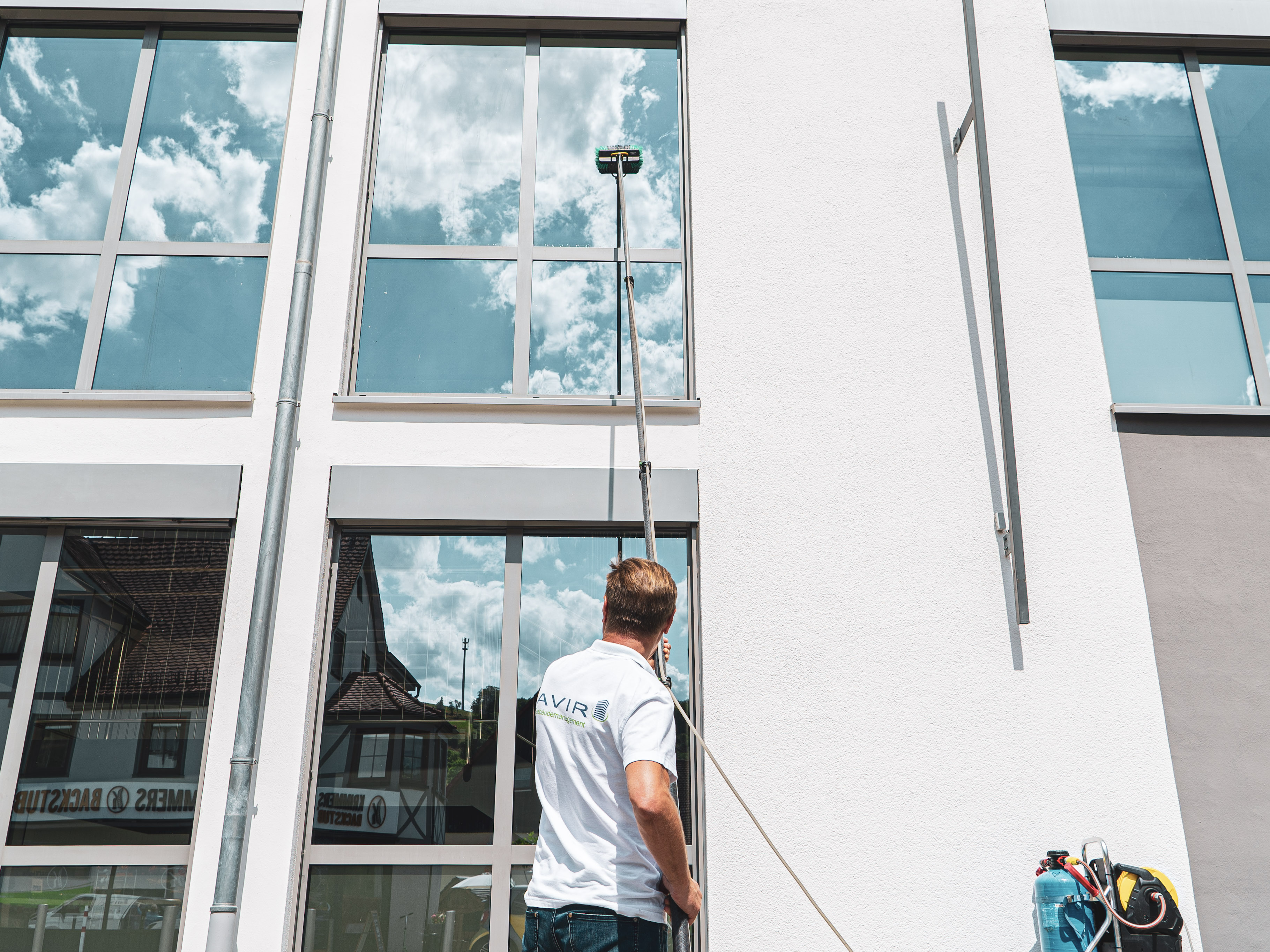 Beispielarbeit von AVIR GmbH - veröffentlicht auf Hausmeisterdienste.net