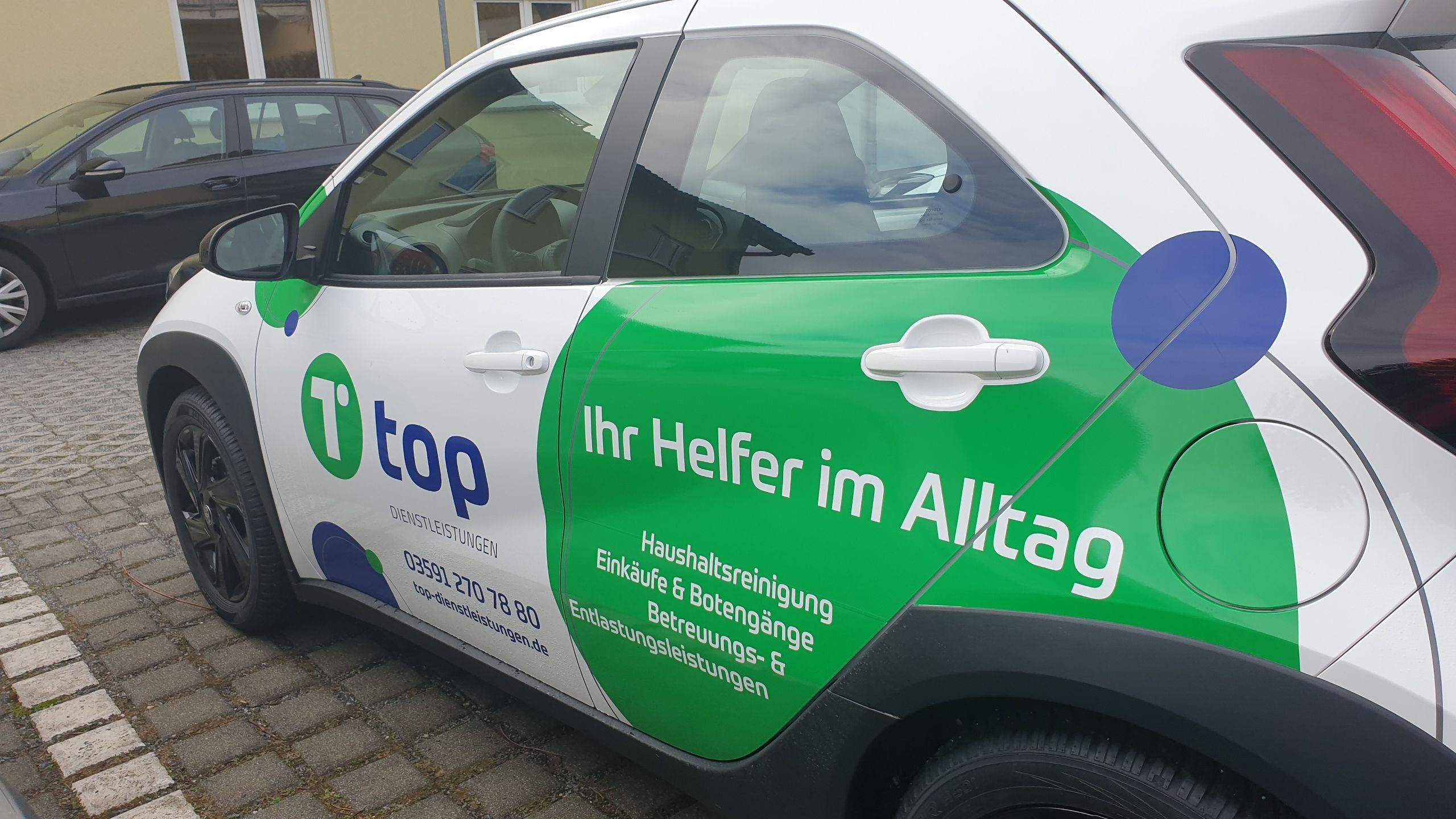 Beispielarbeit von TOP Gebäudereinigung Sachsen GmbH & Co. KG - veröffentlicht auf Hausmeisterdienste.net