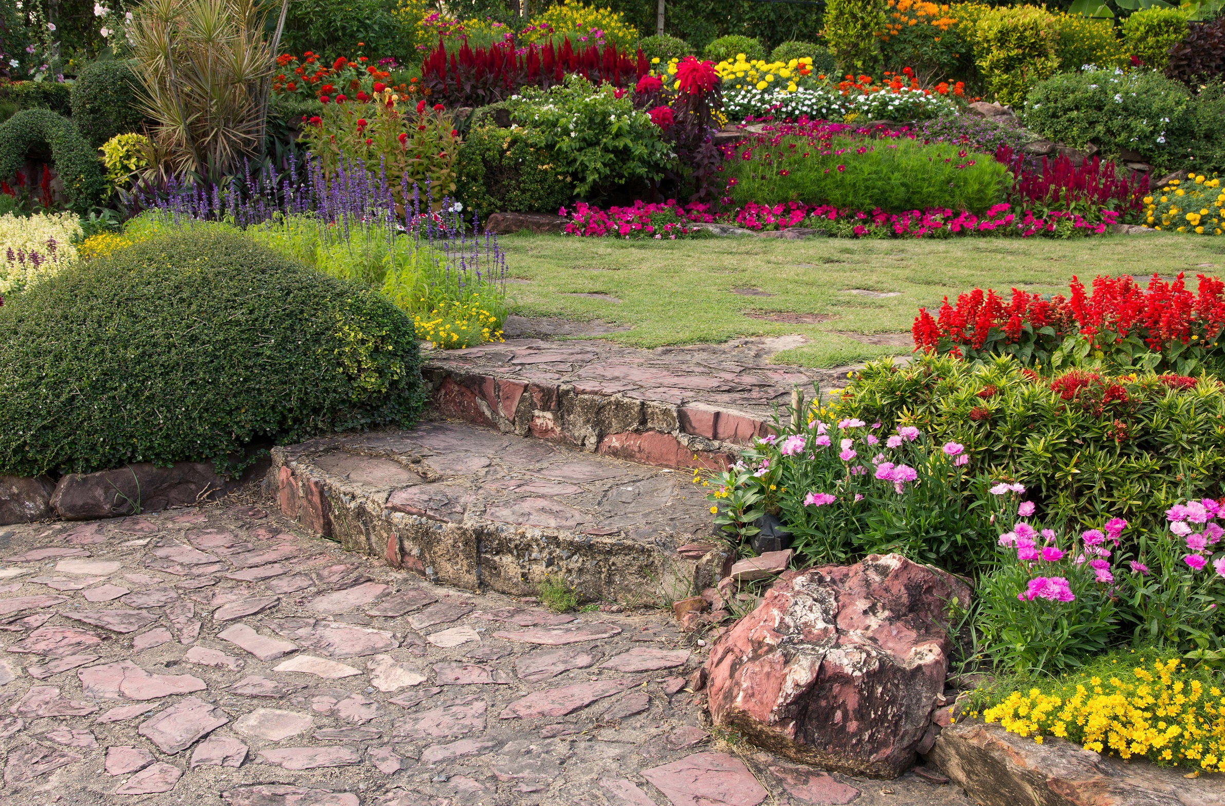 Beispielarbeit von Uwe Grünwald - Landschafts- und Gartengestaltung - veröffentlicht auf Gartenbau.org