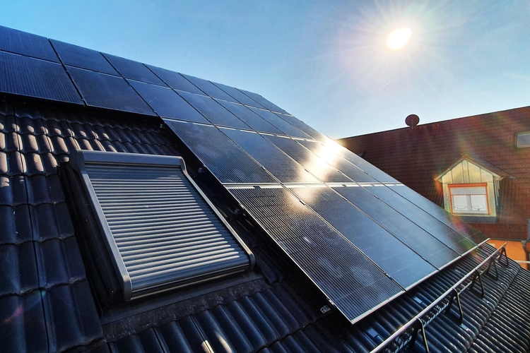 Beispielarbeit von SUNSTAR Solartechnik GmbH & Co. KG - veröffentlicht auf Solartechnik.org