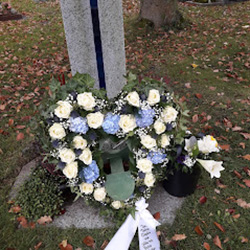 Beispielarbeit von Blumen-Kühnlein am Südfriedhof - veröffentlicht auf Gartenbau.org