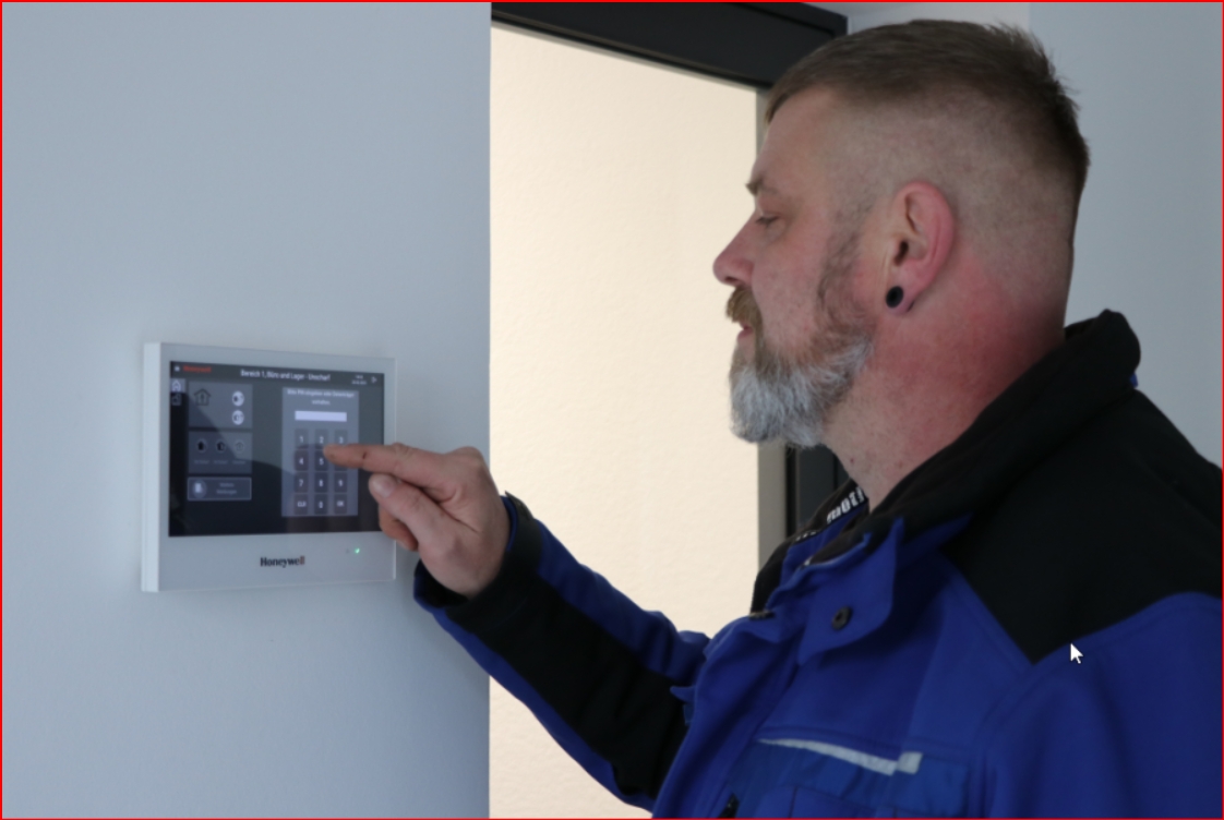 Beispielarbeit von AMK Alarm-, Melde-, Kontrollsystemevertriebs GmbH - veröffentlicht auf Elektriker.org