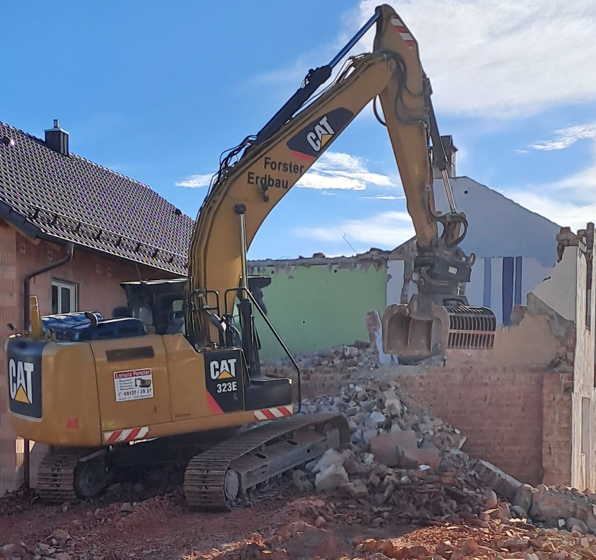 Beispielarbeit von Lorenz Forster | Erdbewegung, Baggerbetrieb, Rohrleitungsbau, Kiesgrubenbetrieb - veröffentlicht auf Gartenbau.org