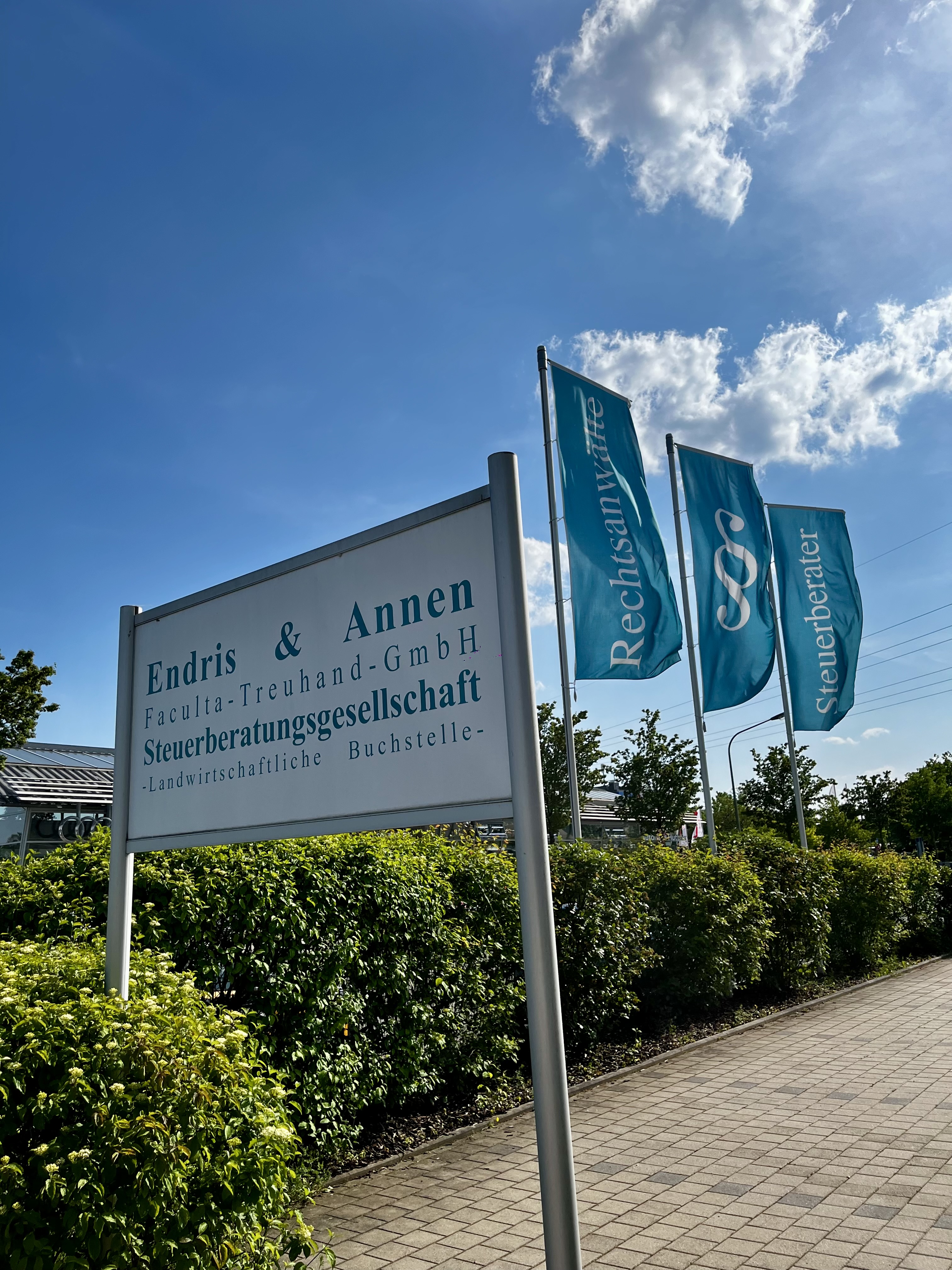 Beispielarbeit von Endris & Annen Faculta-Treuhand-GmbH - veröffentlicht auf Steuer-Berater.de