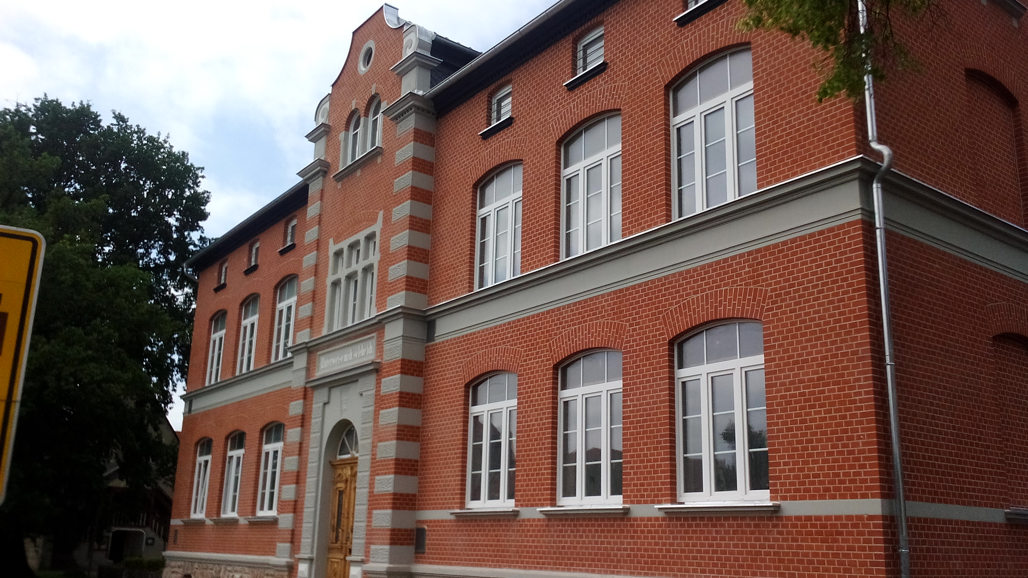 Beispielarbeit von Glaserei & Fensterbau Fred Anemüller - veröffentlicht auf Fensterbau.org