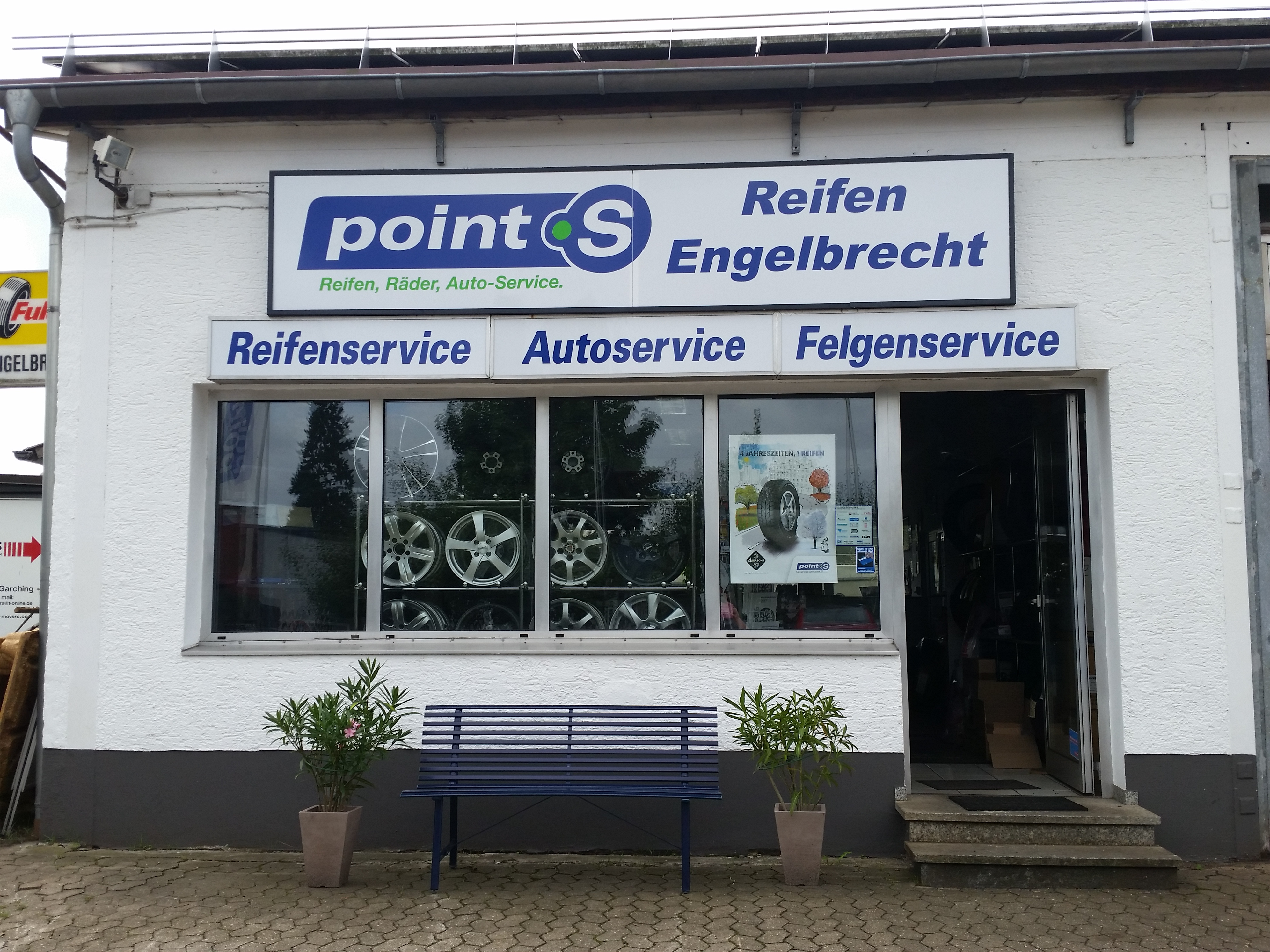 Beispielarbeit von Reifen Engelbrecht - veröffentlicht auf Auto-Werkstatt.de