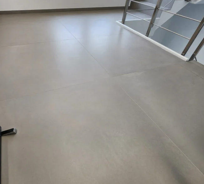 Beispielarbeit von FLIESEN ARNONE Gaetano Arnone - veröffentlicht auf Fliesenleger.net