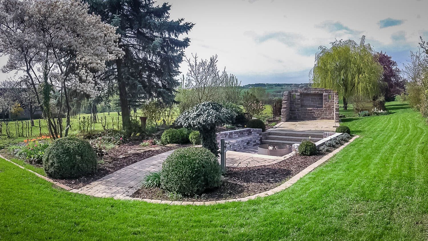 Beispielarbeit von Schmid Dieter Garten- und Landschaftsbau - veröffentlicht auf Gartenbau.org